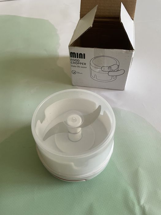 Подрібнювач кухоний ручний