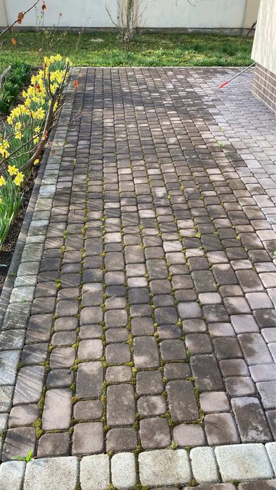 Миття бруківки | Чистка плитки | Мийка високого тиску