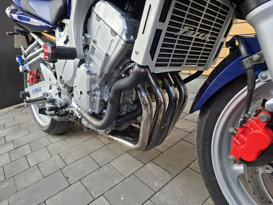 Продаю YAMAHA FZ6S