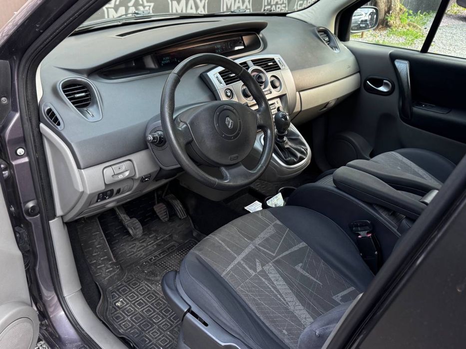 Renault Megane Scenic 2.0 ГБО-4