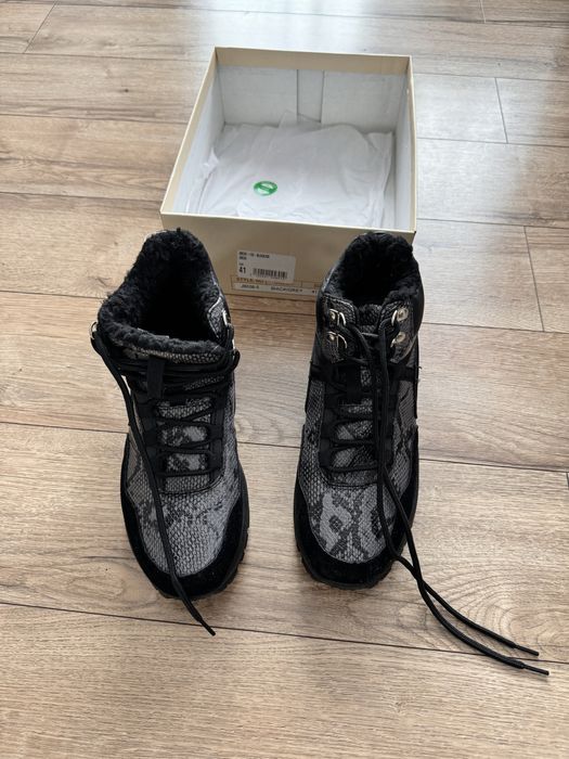 Nowe buty zimowe , trapery , sniegowce