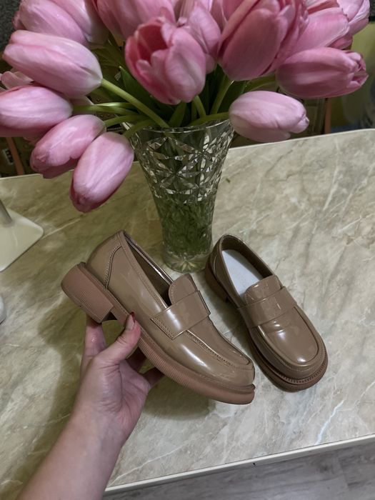 Лофери лаковані