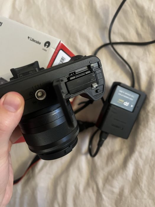Фотоаппарат Canon EOS M50