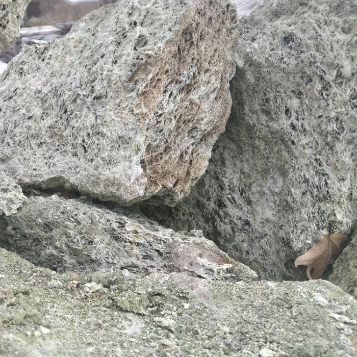 Spaghetti brązowe/ Spaghetti Green, zielone, kamień do akwarium