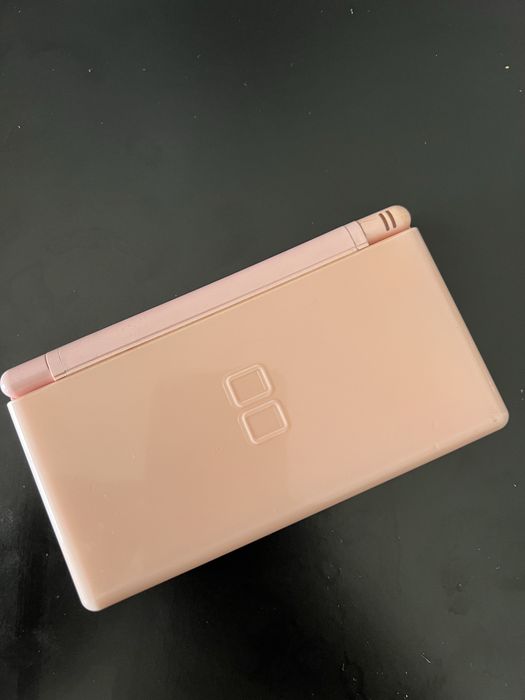 Nintendo DS Lite