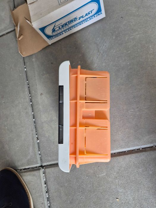 Rozdzielnia podtynkowa SRP 6  2.1 ELEKTRO - PLAST