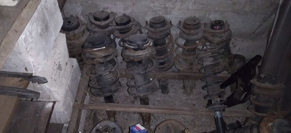 Субару Легаси , форестер,леон,импреза с 1990 по 2020 годам,дверь и не