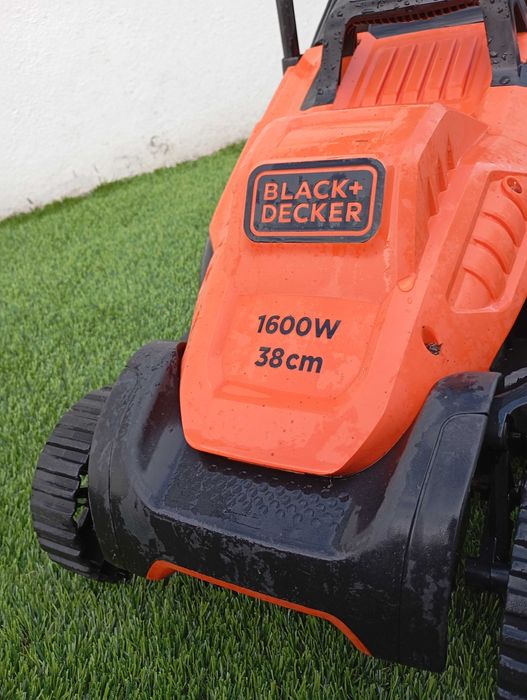 Maquina cortar relva usada black +decker