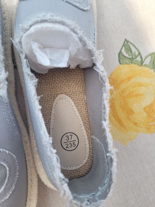 Espadryle nowe małe 37 jasnoszare lato