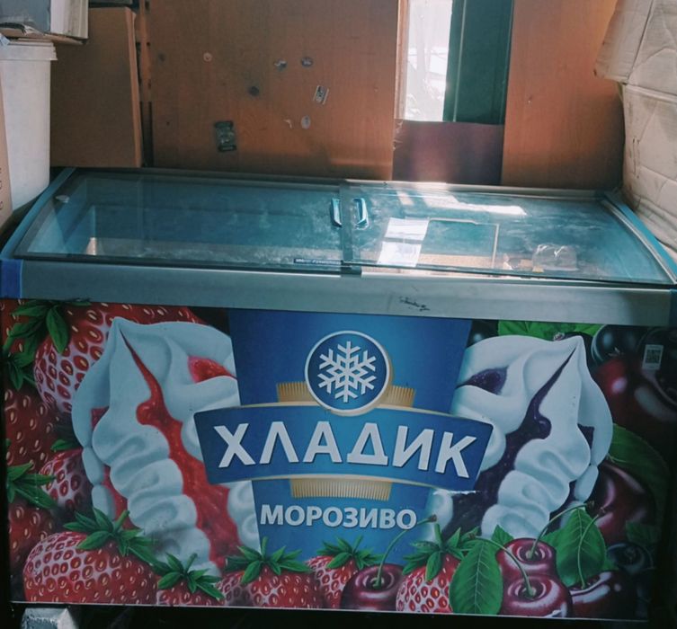 Морозильнье камери 2шт.  6400 и 5400