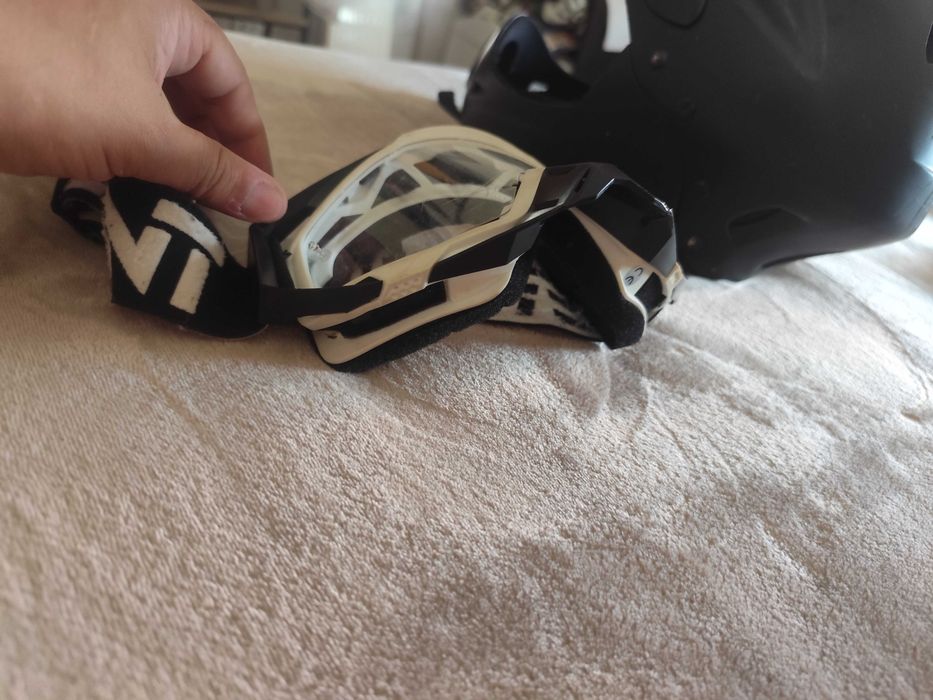 Capacete Integral para Bicicleta + Óculos
