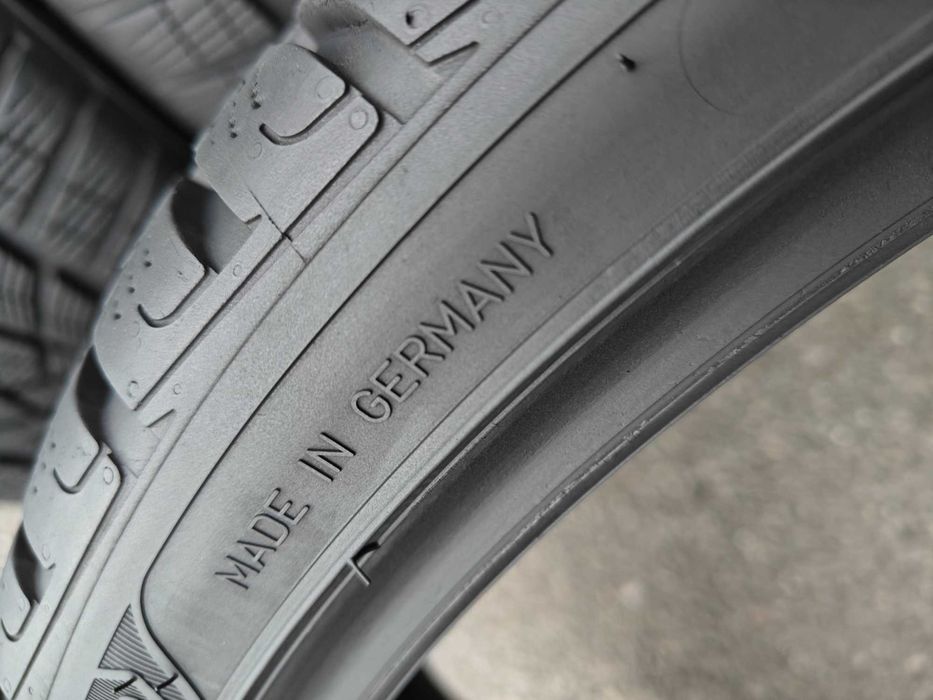R20 235 35 шини зимові Goodyear Ultra Grip Ice 2 чудовий стан агресивні арктичні