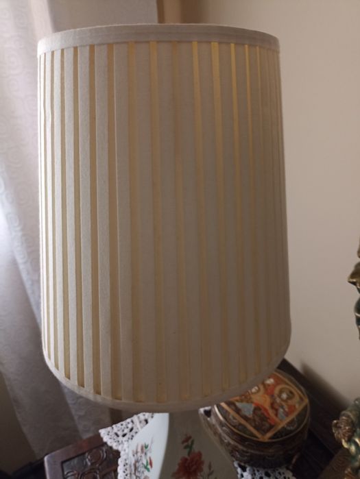 Candeeiro Vista Alegre Magnólia com abajour