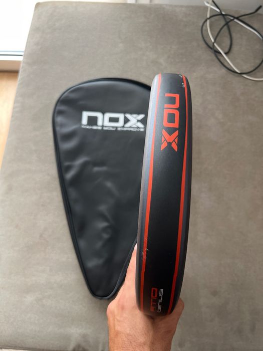 Raquete de Padel NOX AT10 GENIUS 18K ALUM 2025