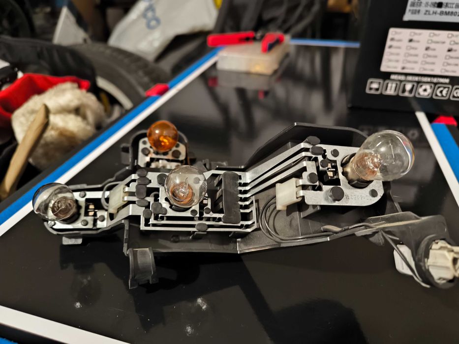 wkład lampy tylny lewy bmw e60