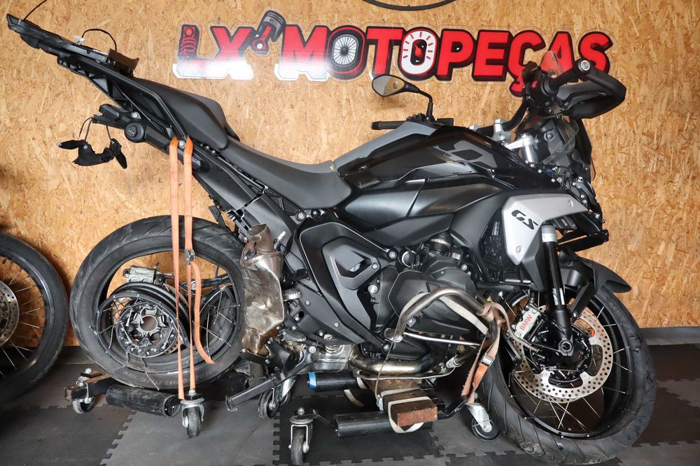 BMW R 1300 GS ano 2024 para peças