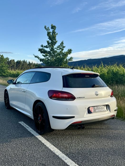 VW Sirocco 2,0 tdi R Line