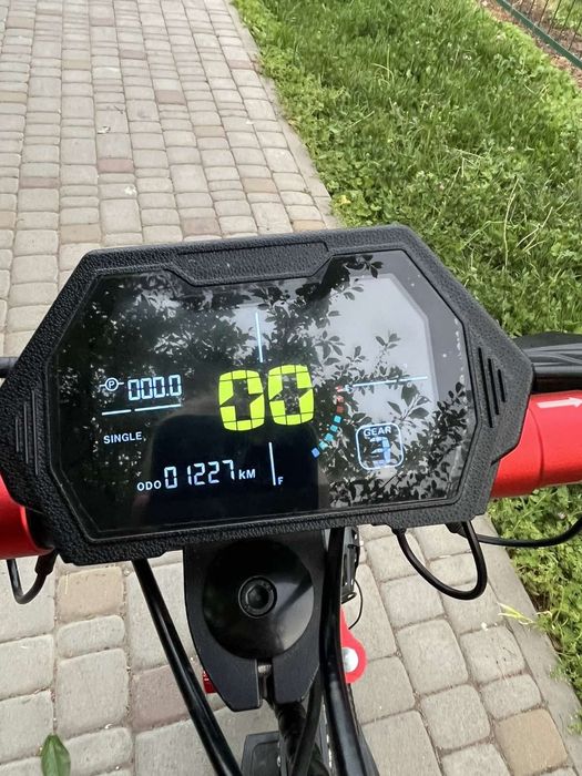 Продам електросамокат