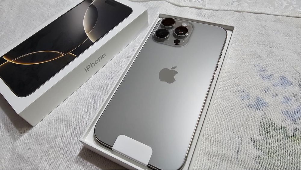 Iphone 16 pro Max 256Gb estado novo bateria 100% com garantia