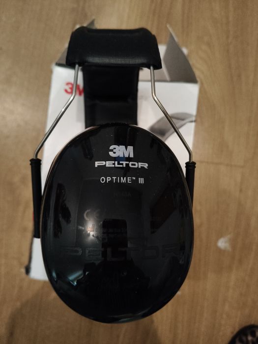 Słuchawki przeciwhałasowe 3M