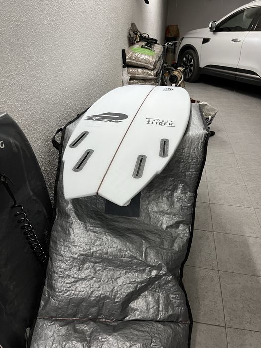 Prancha de Surf 5’7-32L-Fibra NOVA