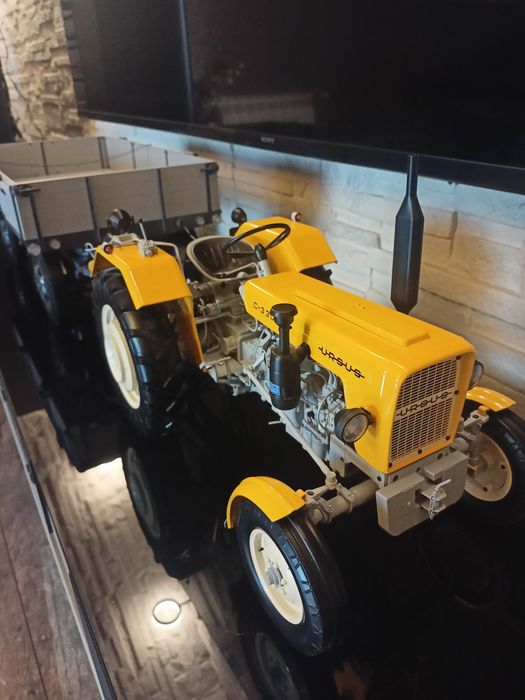 Traktor Ursus C-330 DeAgostini