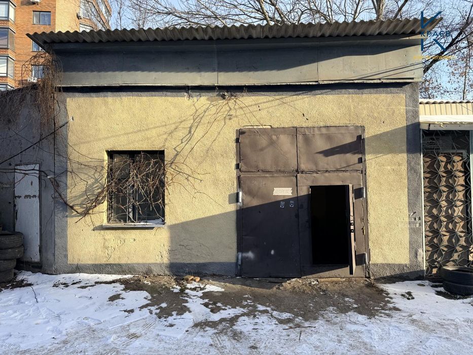 Продам гараж Центр міста 36 м2