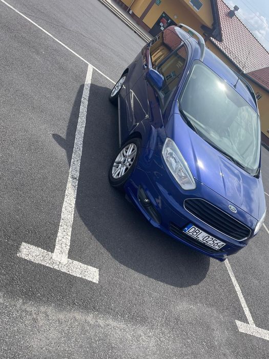 FORD TOURNEO COURIER 1.0 Benzyna rok 2017 pierwsza rejestracja 2018