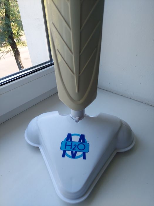 Паровая швабра H2O MOP steam cleaner