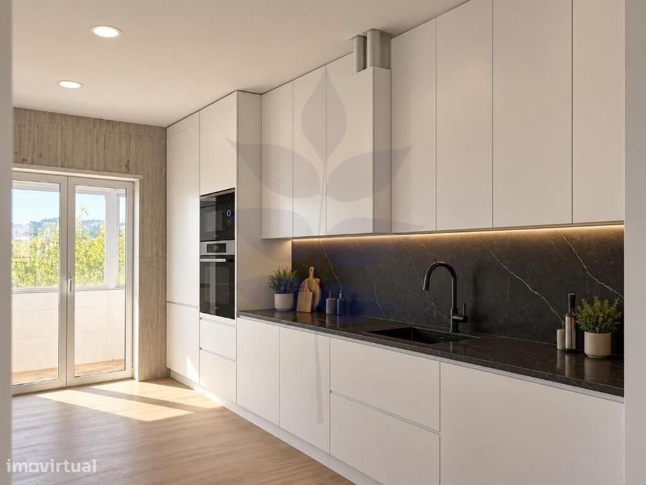 Apartamento T4 Totalmente Renovado | Celeirós, Braga