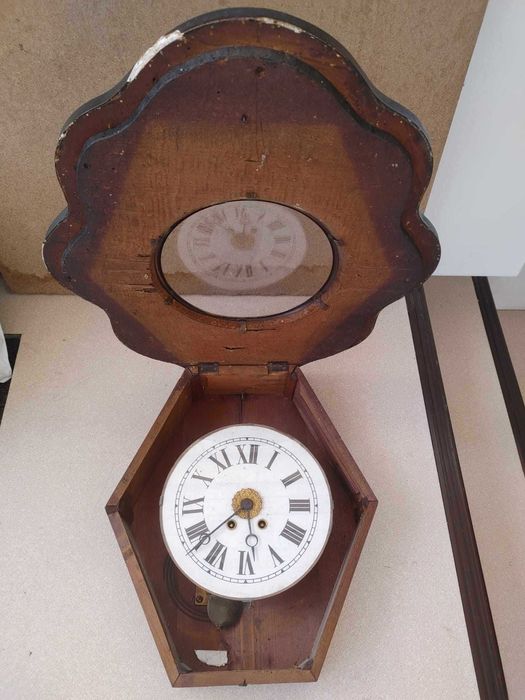 Relógio Antigo de Parede