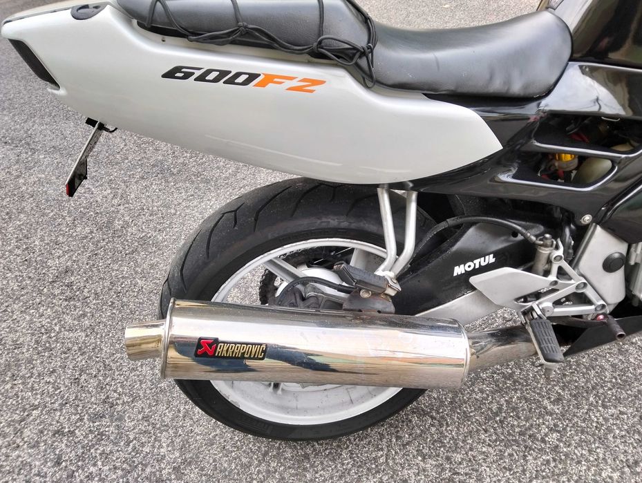 Vendo ou troco por carro