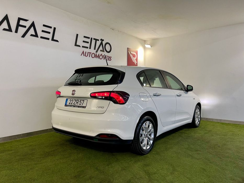 Fiat Tipo 1.3 M-Jet Lounge