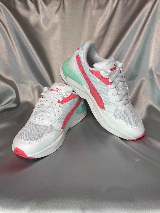 Жіночі кросівки Puma X-Ray