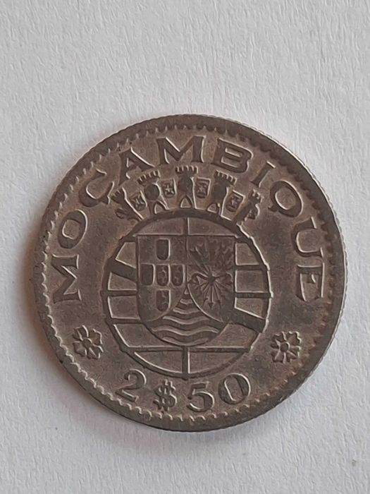 Moedas de colecção - Moeda de 2$50 de Moçambique de 1954