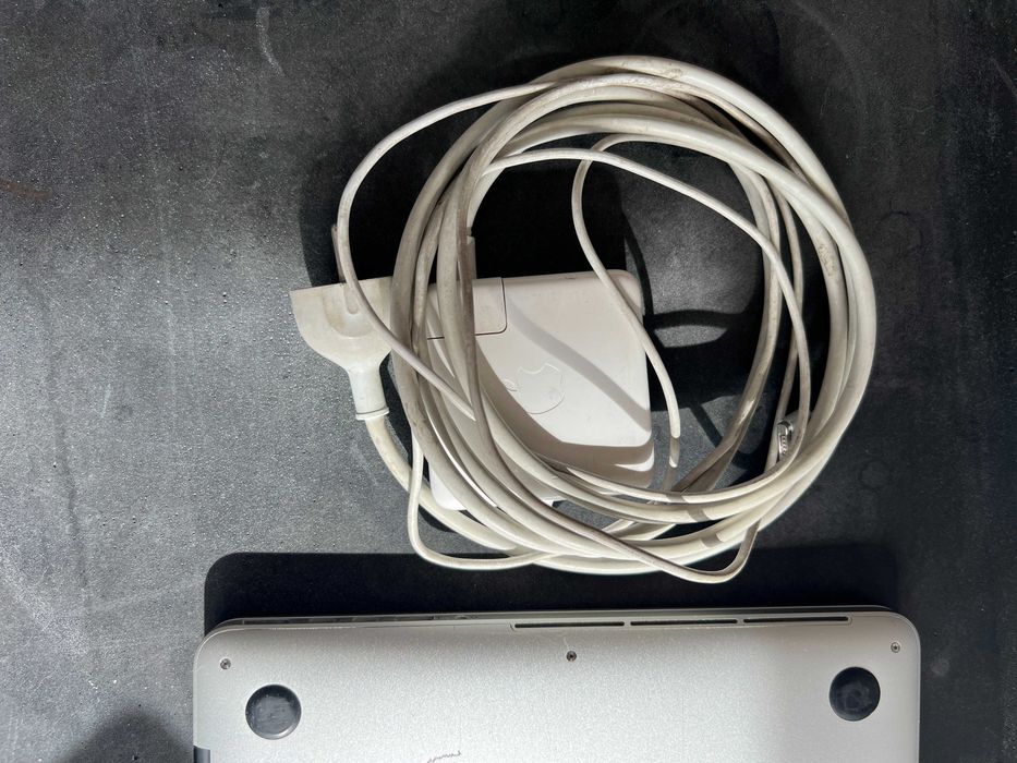 MacBook Pro 15" / 16 GB (Retina, Mid 2015)