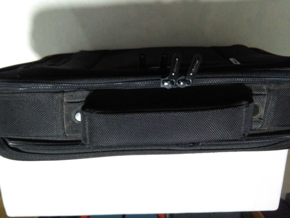 Torba na Laptop 17 cali i Dokumenty Dwu Komorowa Czarna