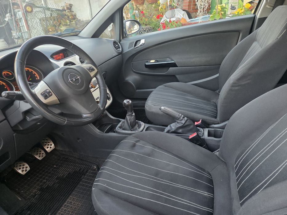 Opel corsa d 1.0