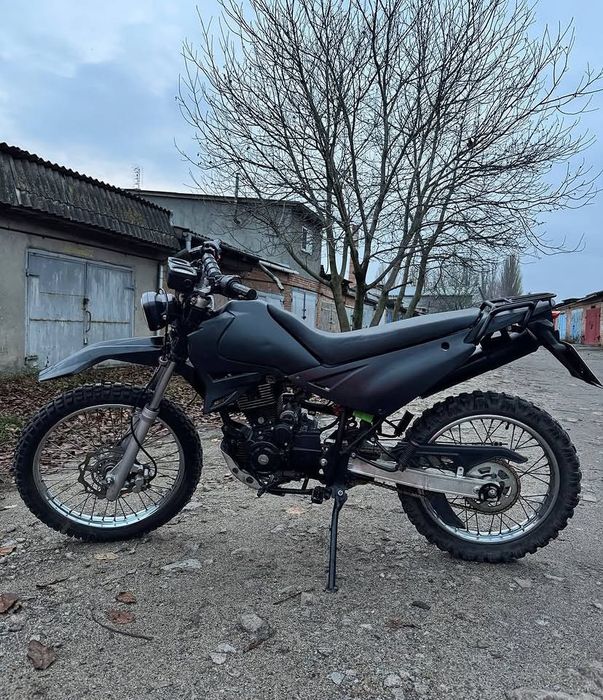 Motador 200.