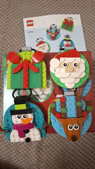 Конструктор LEGO Iconic Набір різдвяних прикрас