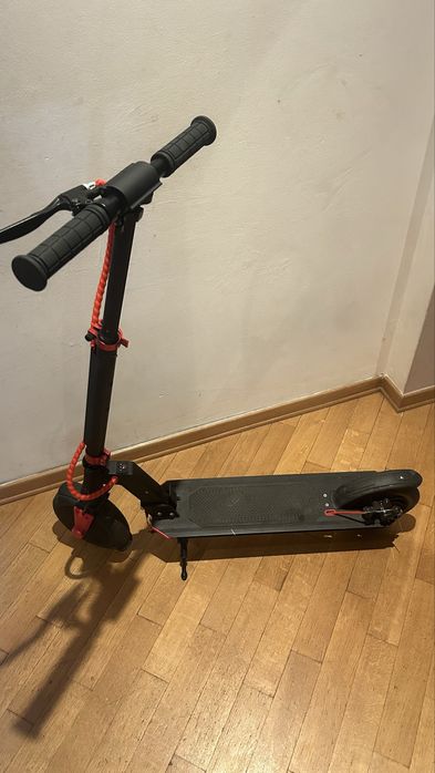 Продам електросамокат