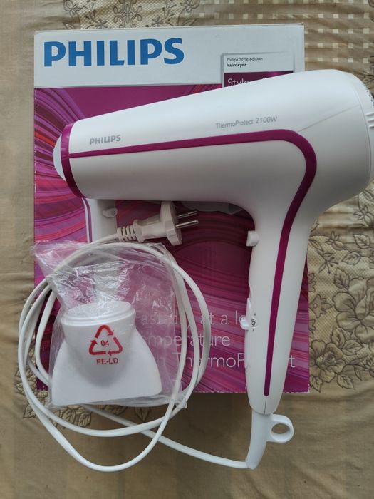 Продам фен PHILIPS HP 8230/00