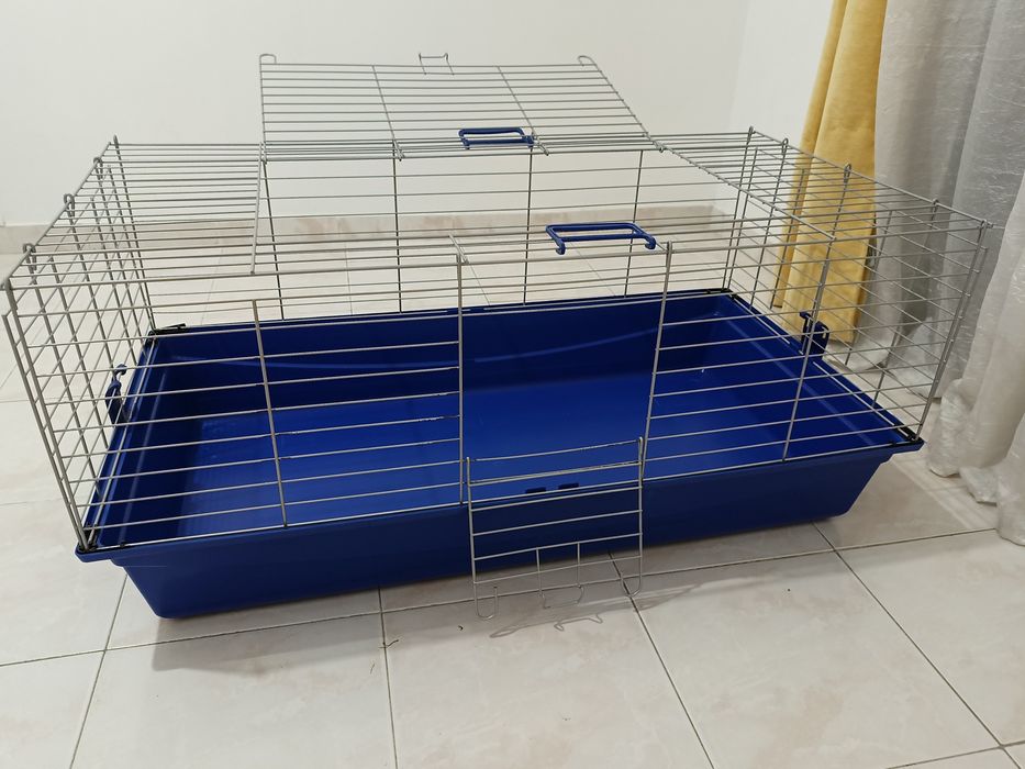 Gaiola para Coelho / Pequenos Animais – Excelente Estado