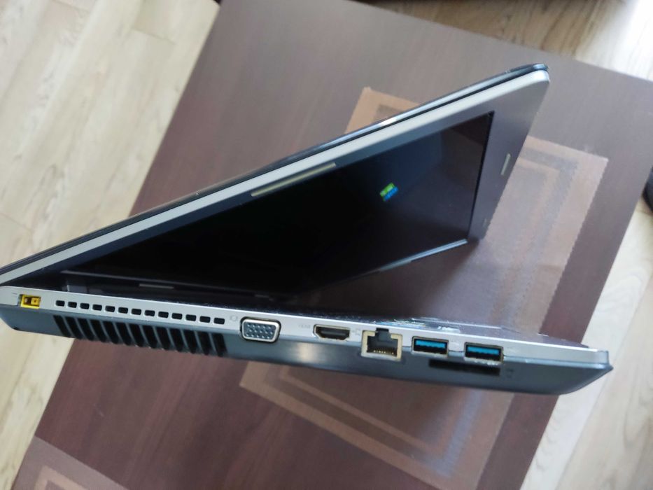 LENOVO Z 710 17,3" I5-4200 m 8 GB/ dysk 1 TB