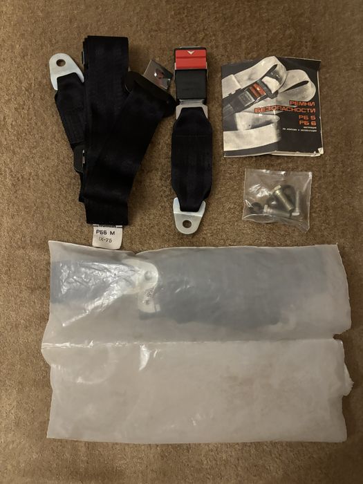 Паски безпеки на Москвич