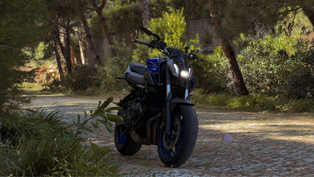 Yamaha MT-07 55kw (Akrapovic)