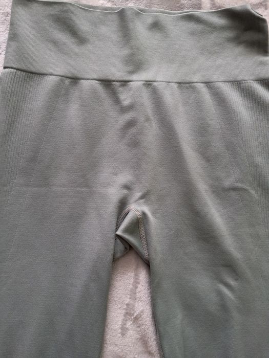 Legginsy rozm m/l