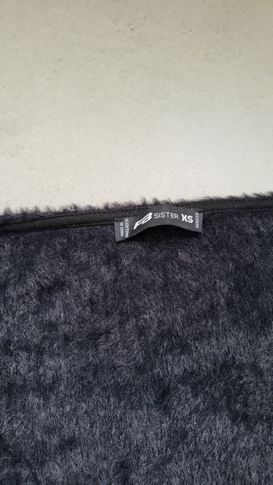 Krótki sweter xs