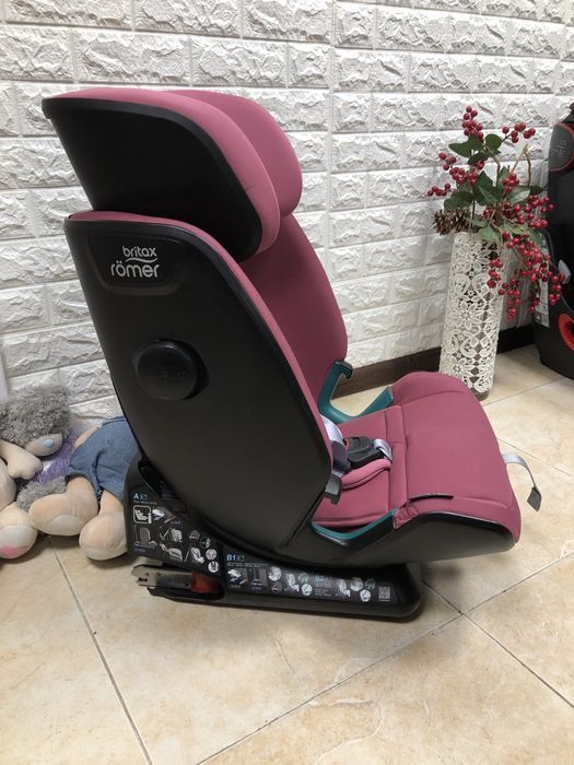 Автокрісло Britax Romer Advansafix i-Size Група 1/2/3 (9-36кг)