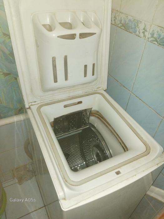 Продам пральну машинку ''Вірпул"800.обертів.